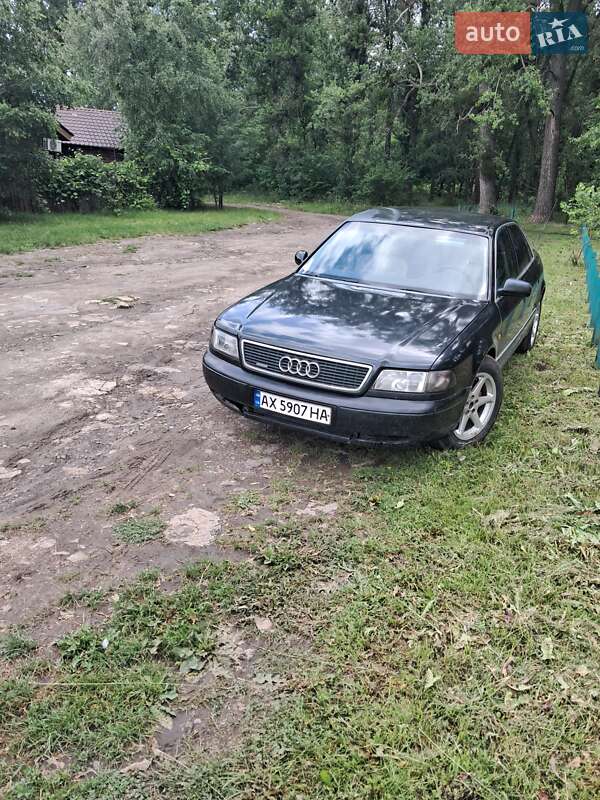 Седан Audi A8 1998 в 