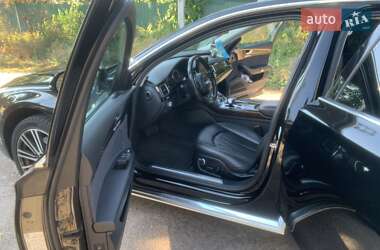 Седан Audi A8 2015 в 