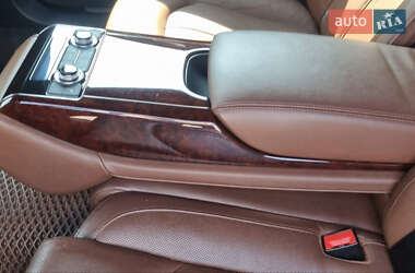 Седан Audi A8 2014 в 
