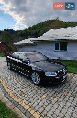 Седан Audi A8 2002 в 