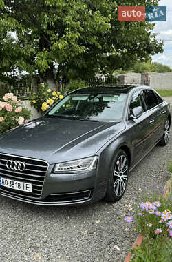 Седан Audi A8 2014 в 
