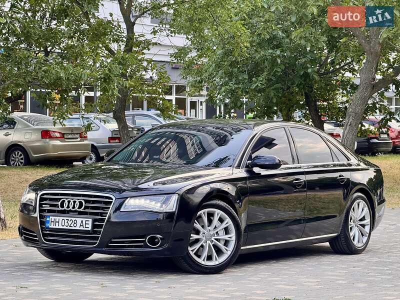 Седан Audi A8 2011 в Одессе