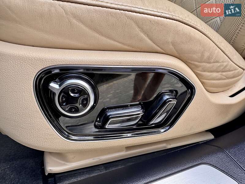 Седан Audi A8 2011 в Одессе