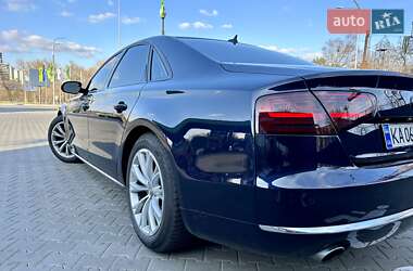 Седан Audi A8 2012 в 