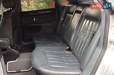 Седан Audi A8 1995 в 