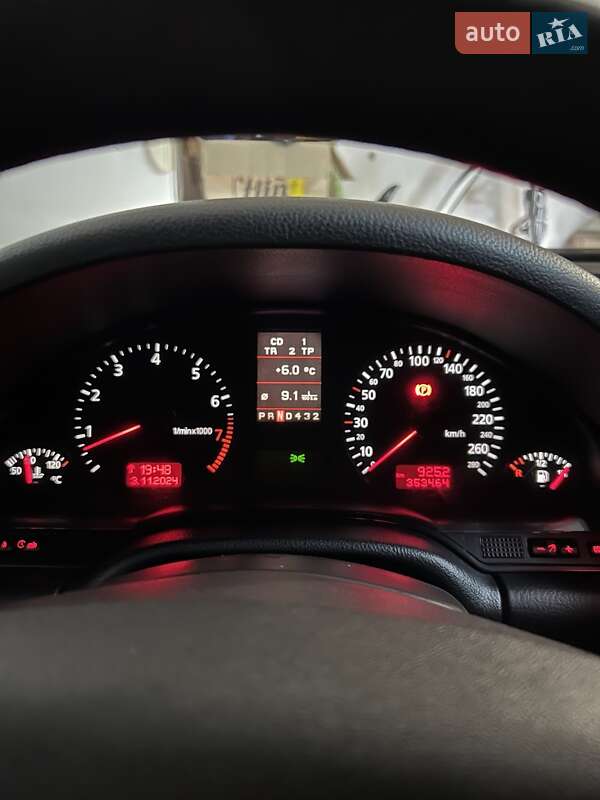 Седан Audi A8 2001 в Одесі