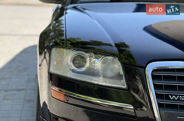 Седан Audi A8 2005 в 