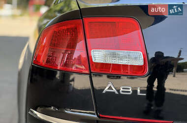 Седан Audi A8 2005 в 