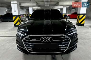 Седан Audi A8 2021 в 