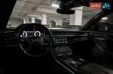 Седан Audi A8 2021 в 