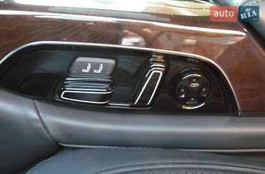 Седан Audi A8 2013 в 
