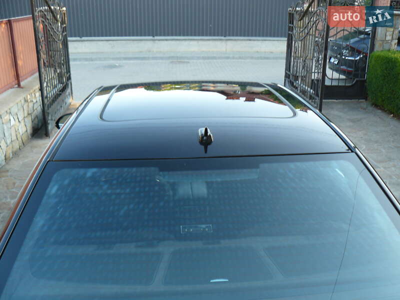 Седан Audi A8 2013 в Ивано-Франковске