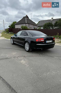Седан Audi A8 2005 в 