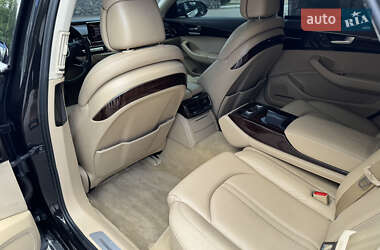 Седан Audi A8 2013 в 