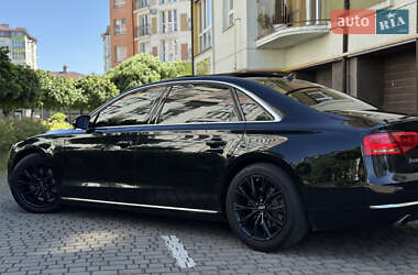 Седан Audi A8 2013 в 