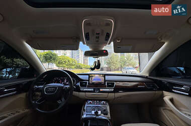 Седан Audi A8 2013 в 