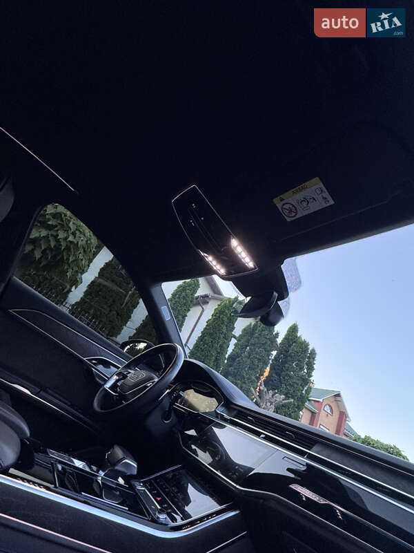 Седан Audi A8 2019 в Києві