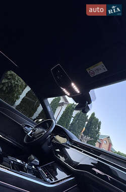 Седан Audi A8 2019 в 