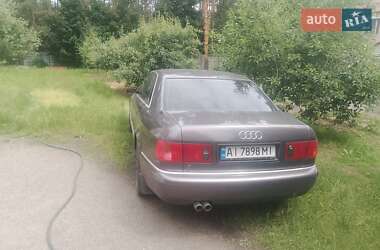Седан Audi A8 2000 в 