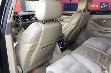 Седан Audi A8 2003 в 