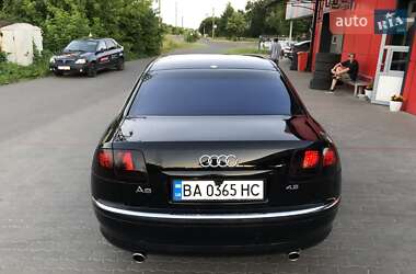 Седан Audi A8 2003 в 