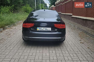Седан Audi A8 2011 в 