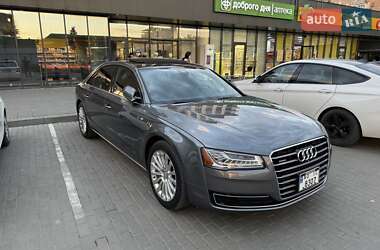 Седан Audi A8 2016 в Києві