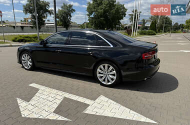Седан Audi A8 2017 в 