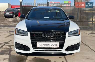 Седан Audi A8 2017 в 