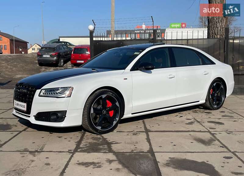 Седан Audi A8 2017 в Києві