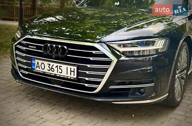 Седан Audi A8 2018 в 