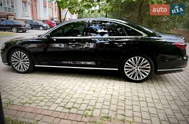 Седан Audi A8 2018 в 