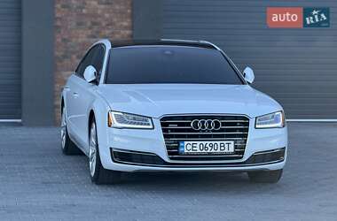 Седан Audi A8 2015 в Черновцах