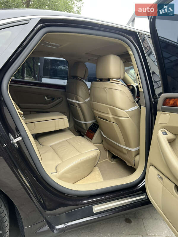 Седан Audi A8 2007 в Львове