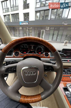 Седан Audi A8 2007 в 