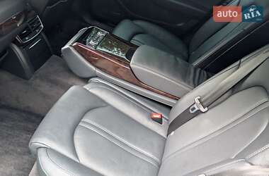 Седан Audi A8 2014 в 