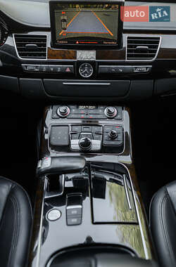 Седан Audi A8 2014 в 