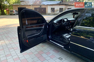 Седан Audi A8 2004 в 