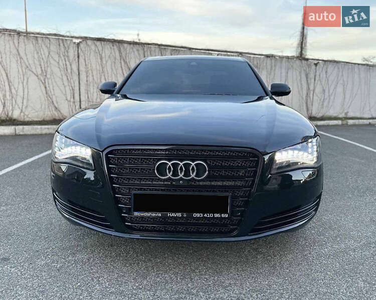 Седан Audi A8 2012 в Киеве