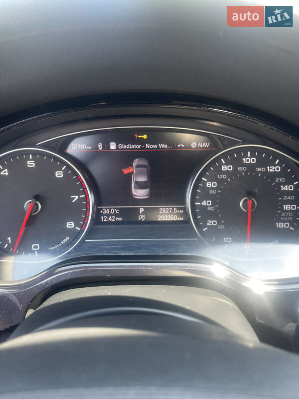 Седан Audi A8 2013 в Бердичеве