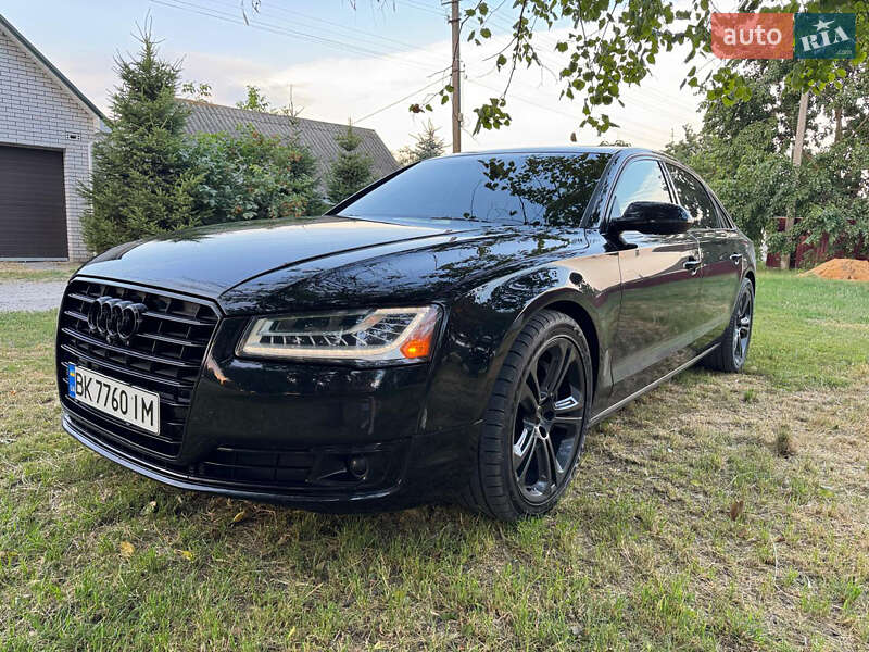Седан Audi A8 2015 в Киеве