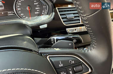 Седан Audi A8 2014 в 