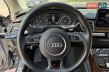 Седан Audi A8 2014 в 