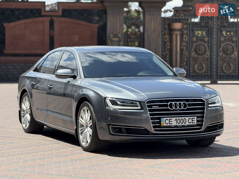 Седан Audi A8 2014 в Звягеле