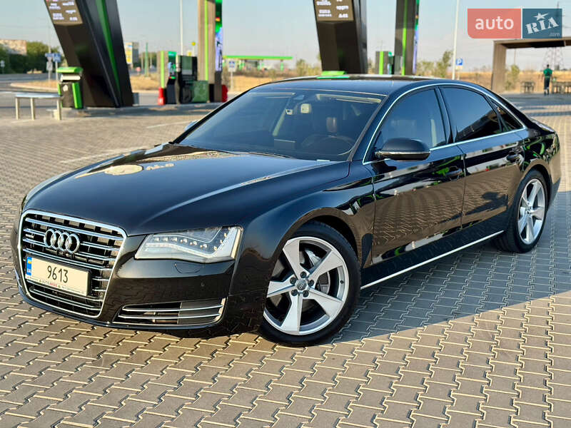 Audi A8 2011