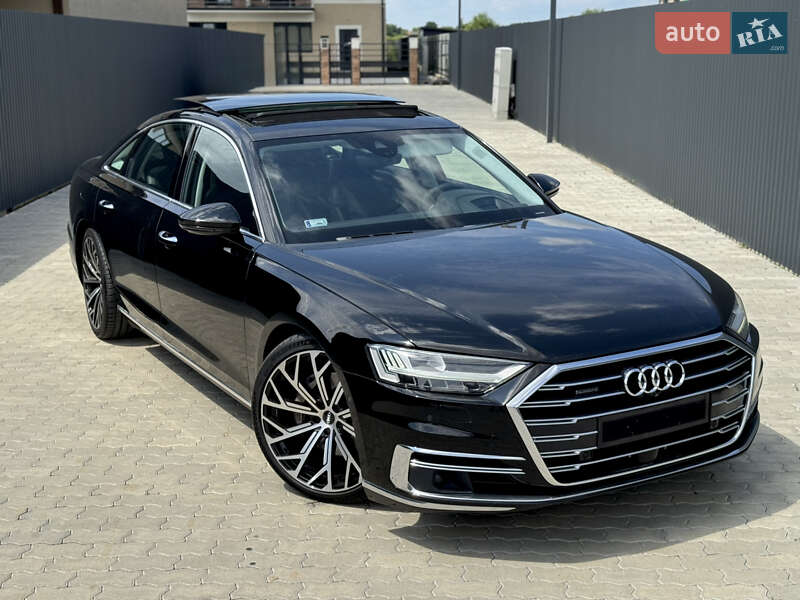 Седан Audi A8 2018 в 