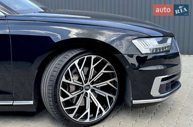 Седан Audi A8 2018 в 