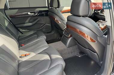 Седан Audi A8 2013 в 