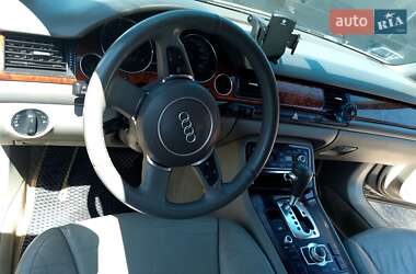 Седан Audi A8 2005 в 