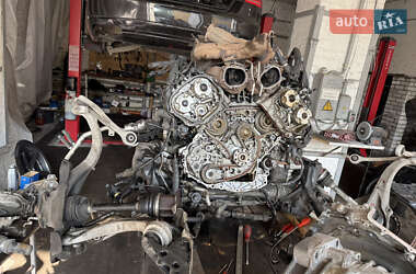 Седан Audi A8 2013 в 